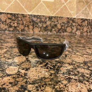 New, never worn. Polarized Gargoyle sunglasses